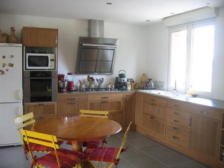 sous toutes les coutures