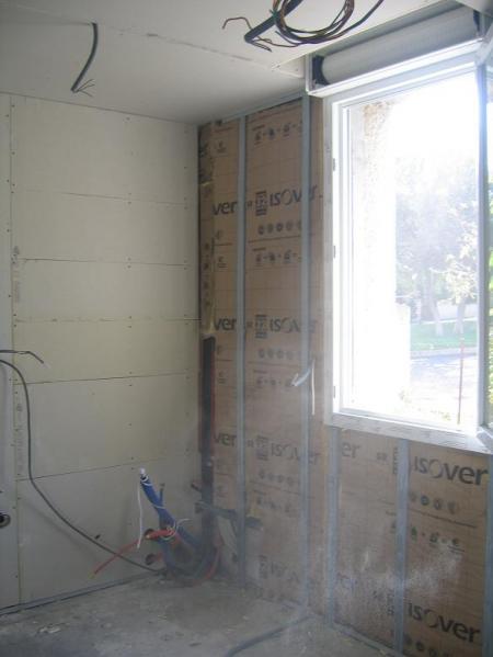 isolation, plaquo....