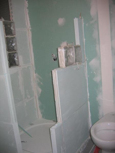 salle d'eau miniature